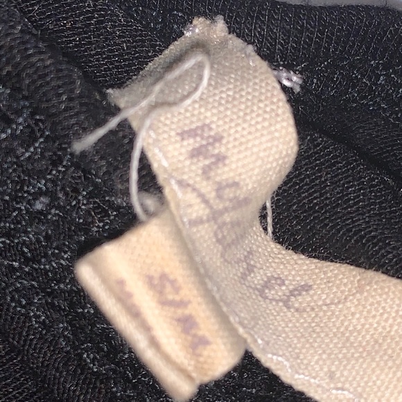 Black A-Line Flowy Round Neck T-Shirt - Picture 6 of 7